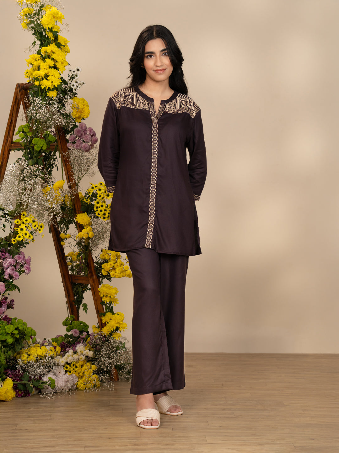 Comforting Geometric Embroidered Co-Ord Set - Etiquette Apparel