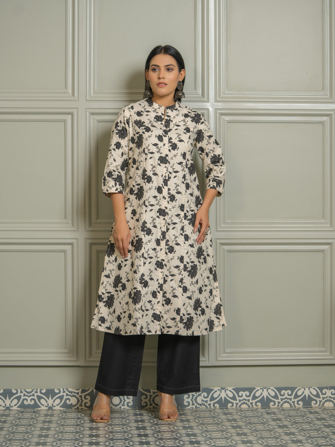 Product Carousel Image 7: Summer Florals Printed Kurta