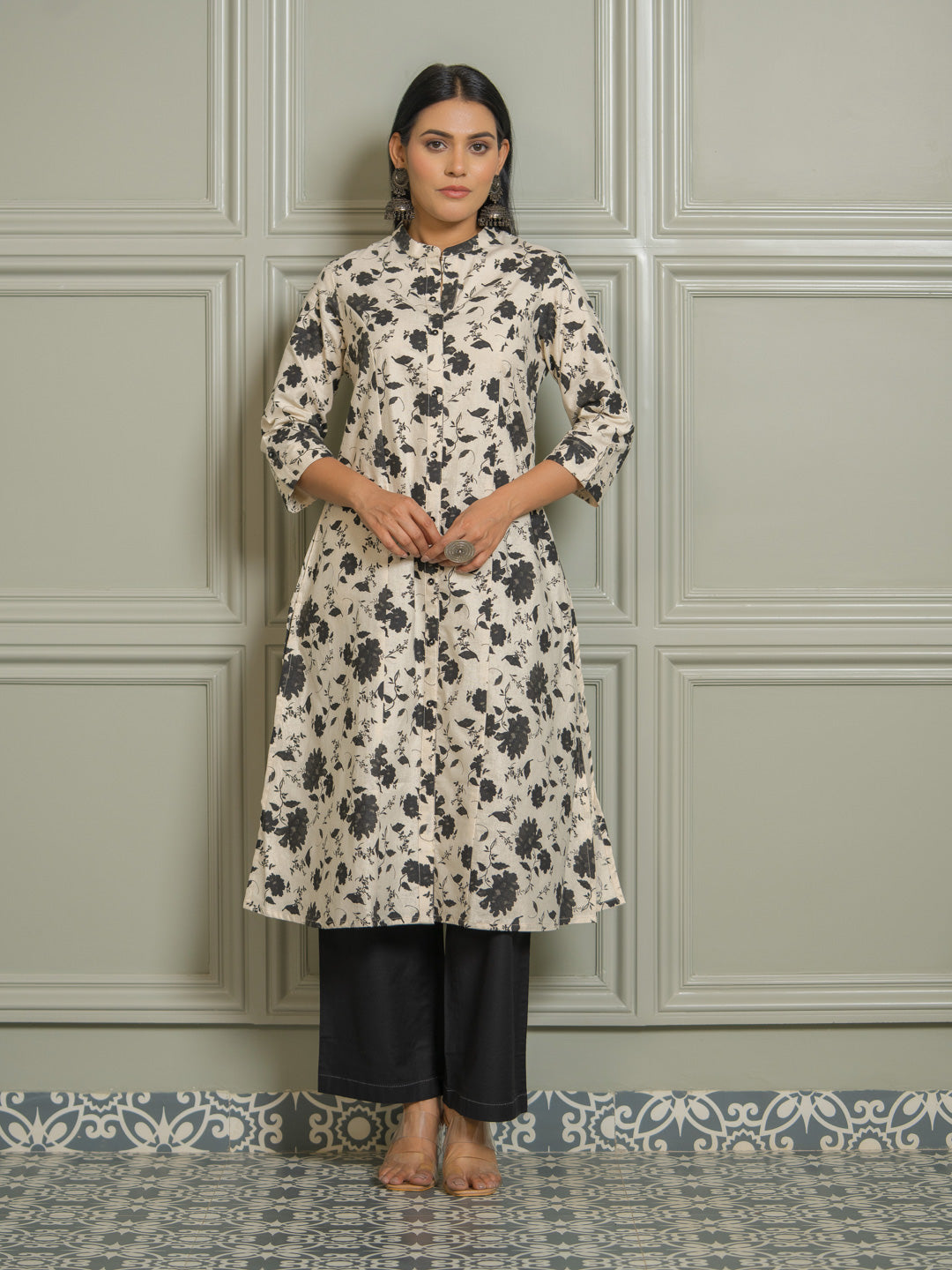 Product Carousel Image 6: Summer Florals Printed Kurta