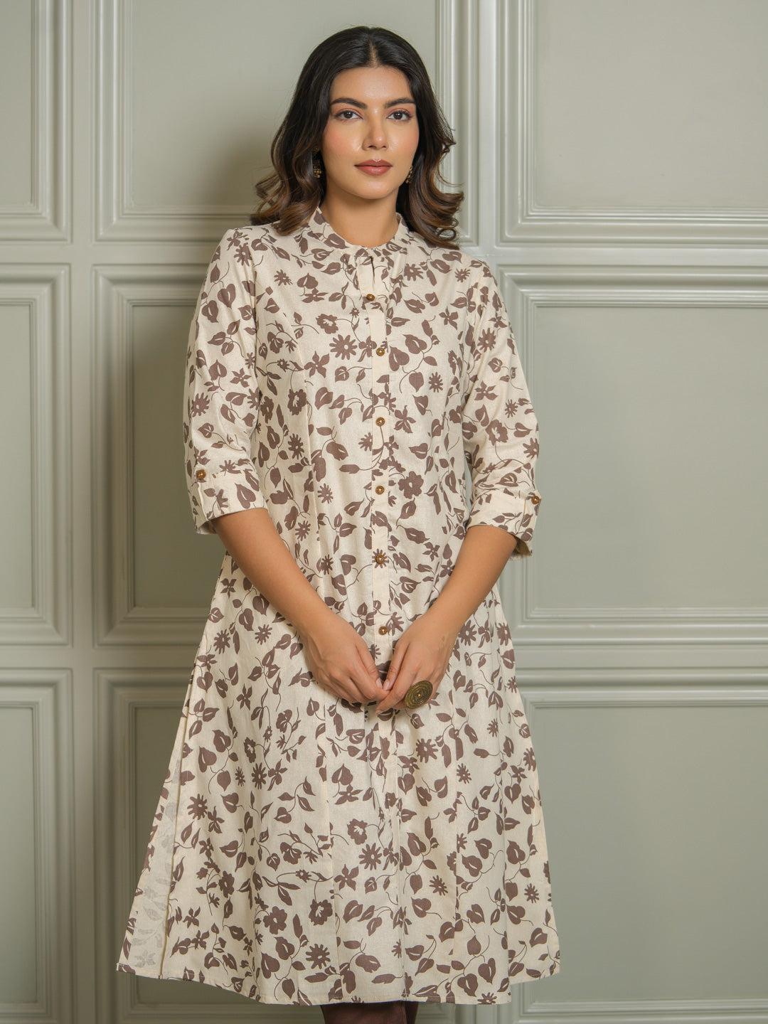 Product Carousel Image 3: Summer Florals Printed Kurta