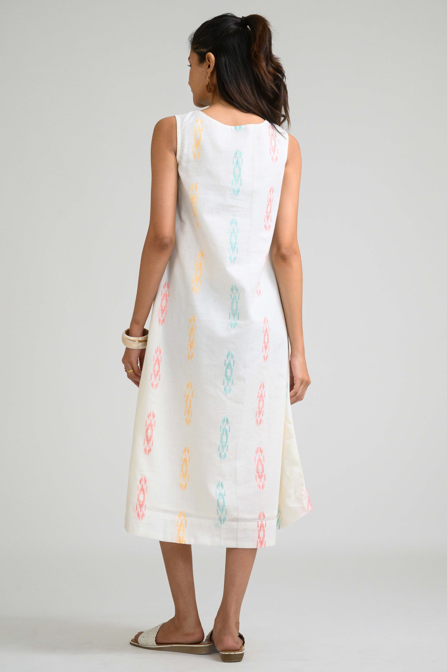 Off White Ikat Elegance Sleeveless Dress - Etiquette Apparel