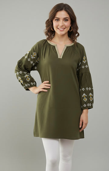 Raglan Sleeved Top