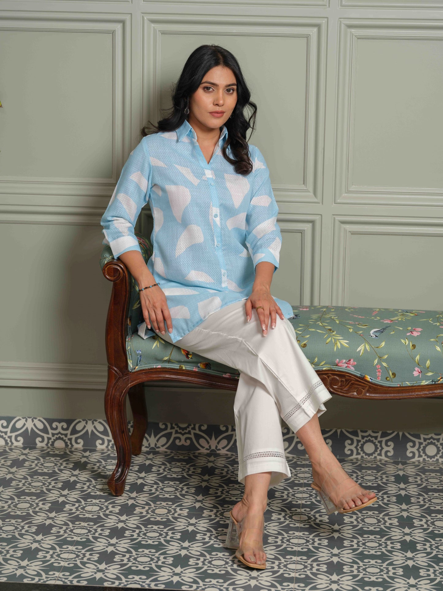 The Textured Abstract Blue Print Top - Etiquette Apparel
