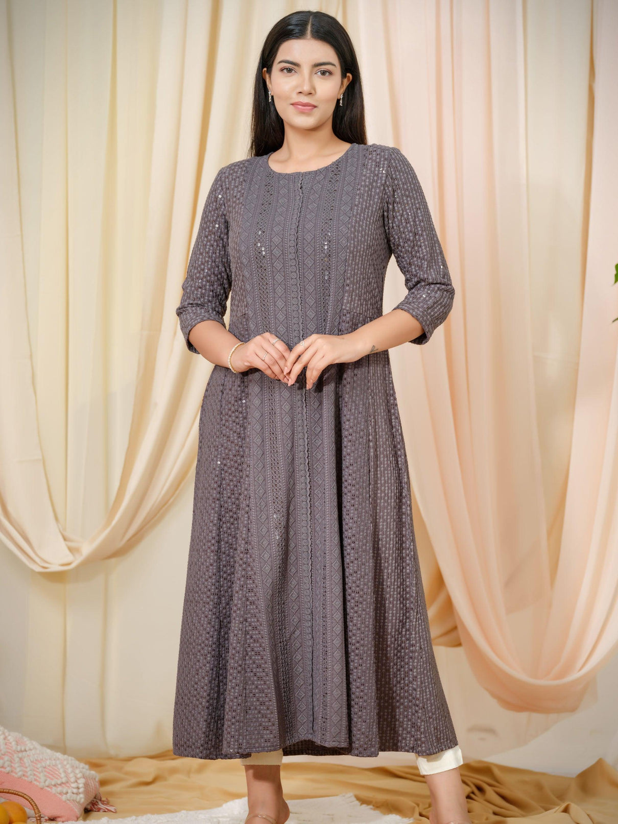 Kali Kurta With a Round Neck and  Embroidered Etiquette Apparel