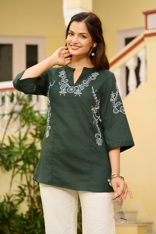 Gloss & Grace Top - Etiquette Apparel