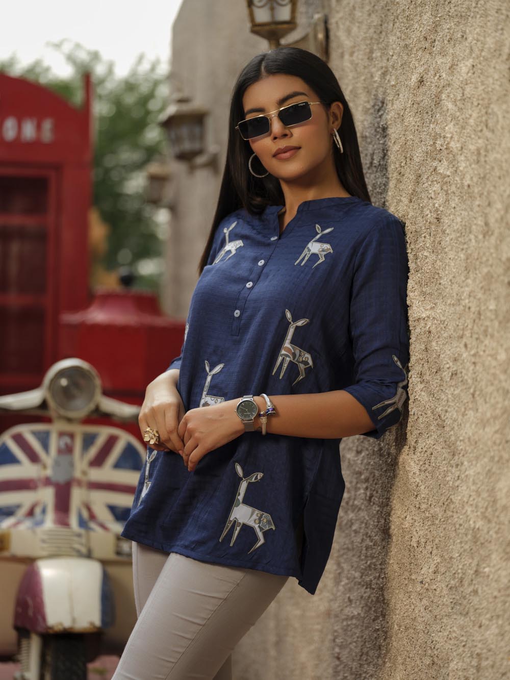 The Deer Embriodered Short Top - Etiquette Apparel