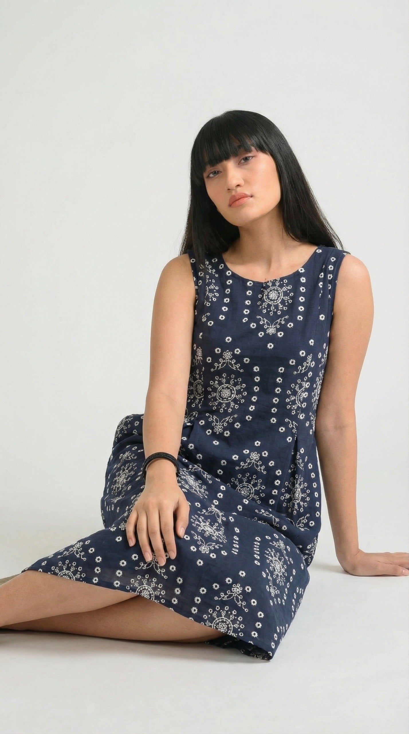 Modern Ethereal Sleeveless Dress - Etiquette Apparel