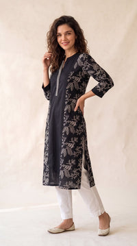 Panel Detail Embroidered Kurta - Etiquette Apparel
