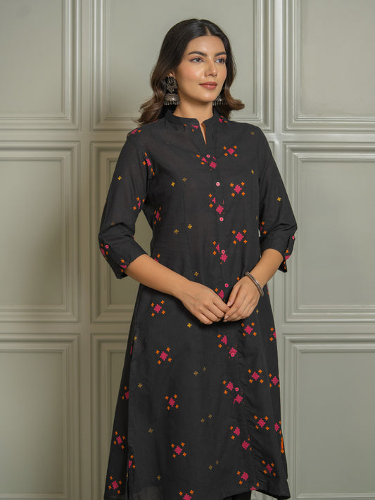 Stylish Black Ikkat Weave Women's Kurta Design - Etiquette Apparel