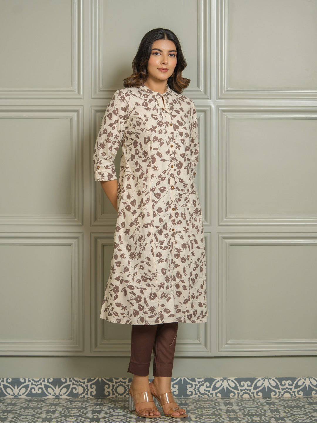 Product Carousel Image 7: Summer Florals Printed Kurta