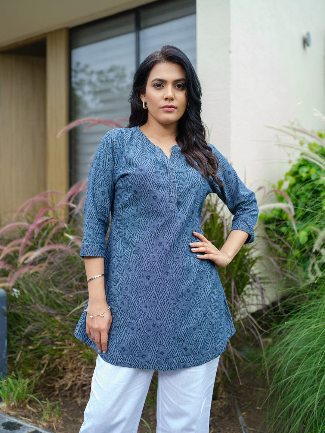 Blue Print Party Indigo Top - Etiquette Apparel