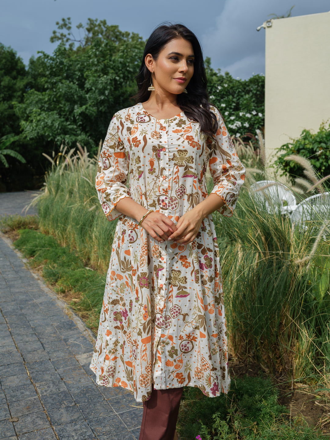 Vibrant Flora Printed Kurta - Etiquette Apparel