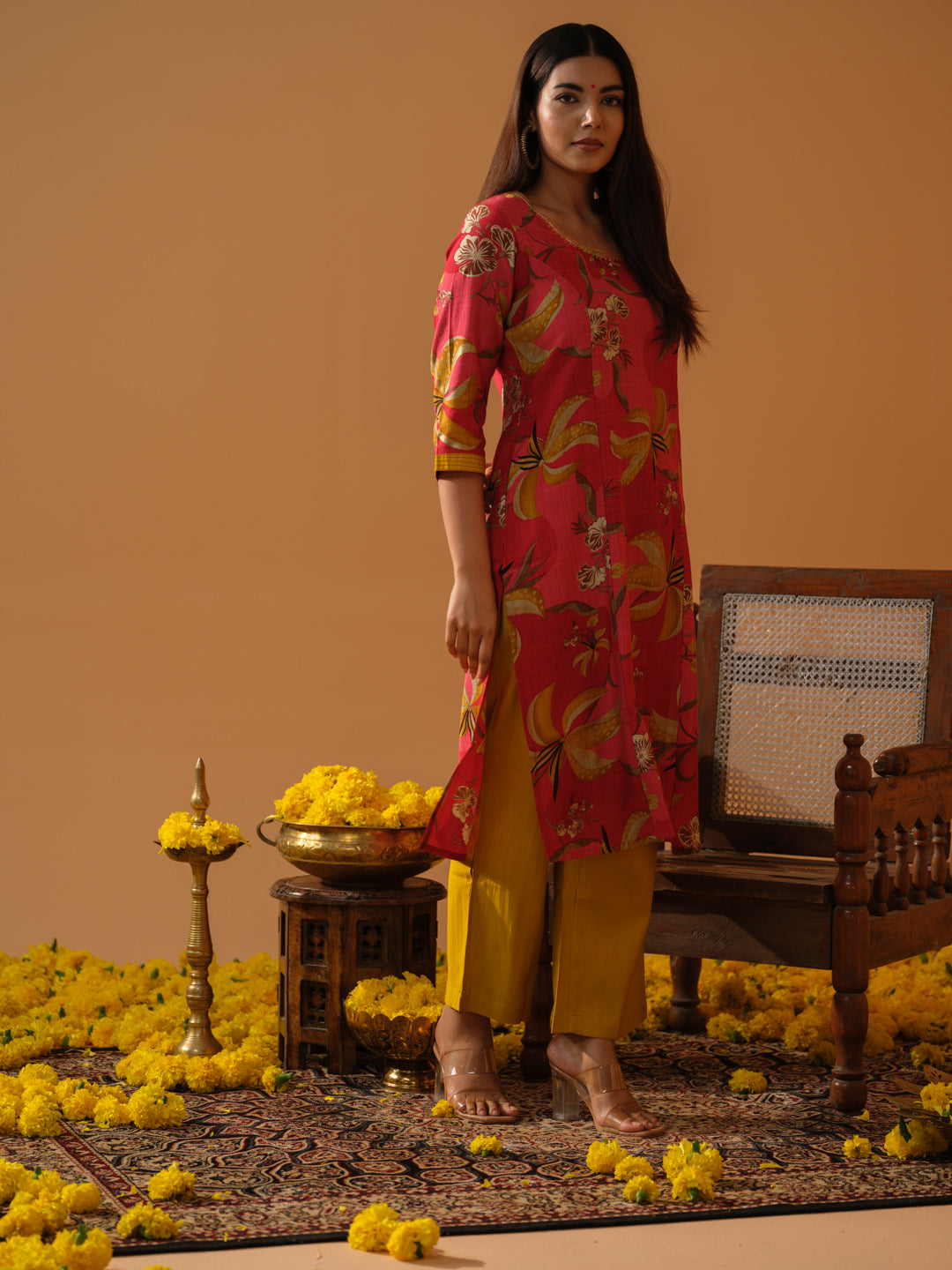 Bold Abstract Print Kurta Set