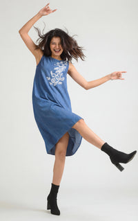 The Everyday Showstopper Sleeveless Dress - Etiquette Apparel