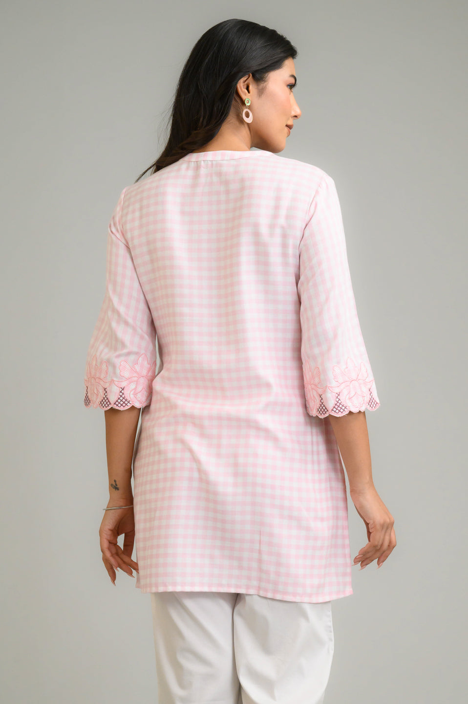 Blush Check Charm Top - Etiquette Apparel