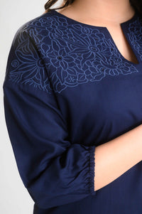 Noir Elegance Short Top - Etiquette Apparel
