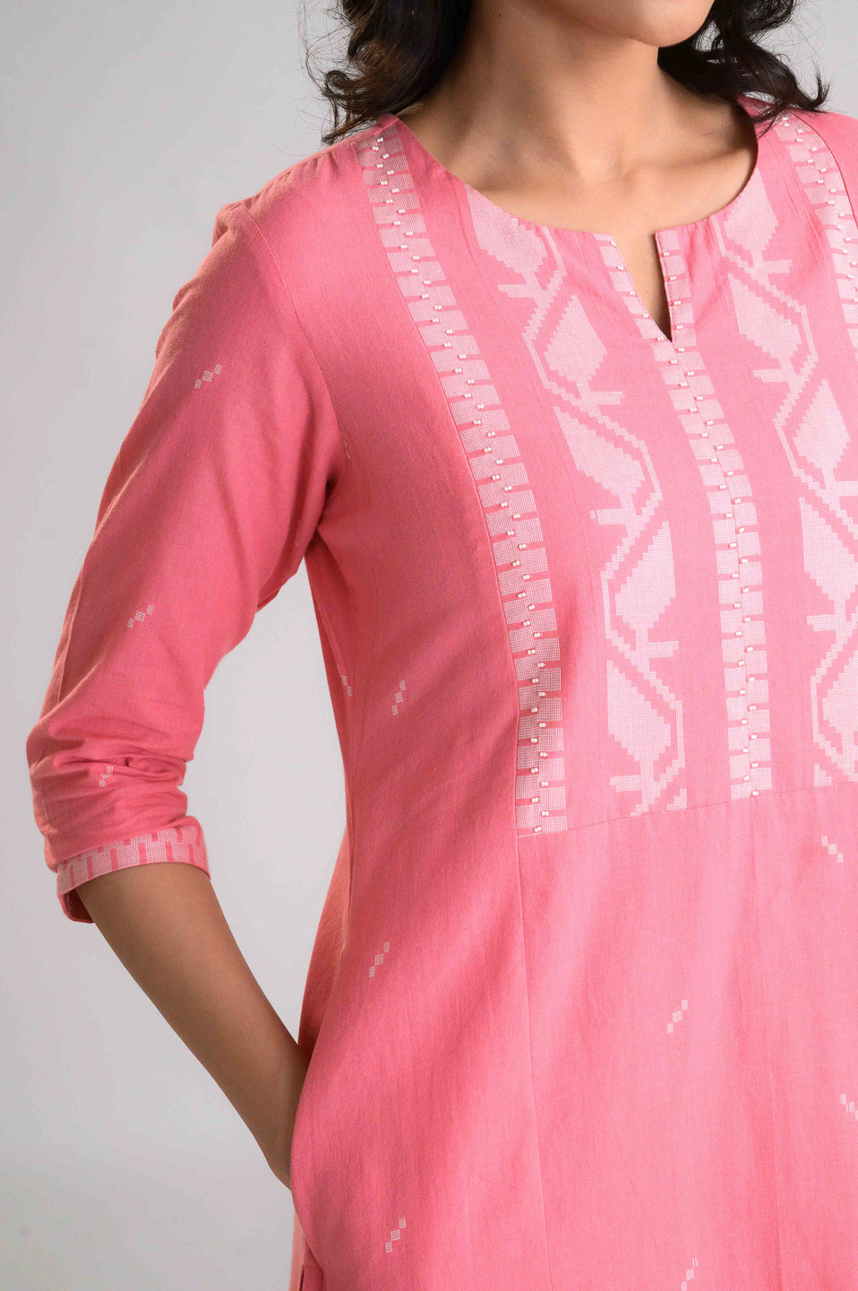 Soft Shades, Statement Style Kurta Set - Etiquette Apparel