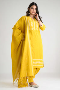 Soft Shades, Statement Style Kurta Set - Etiquette Apparel