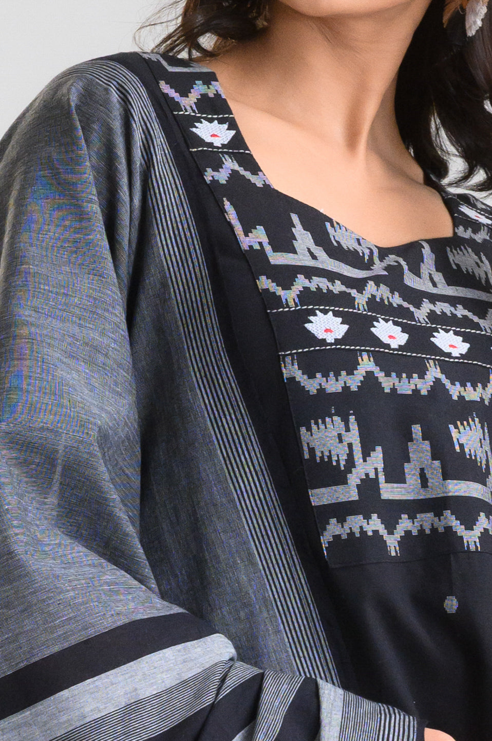Black Beauty Jamdani Kurta Set - Etiquette Apparel