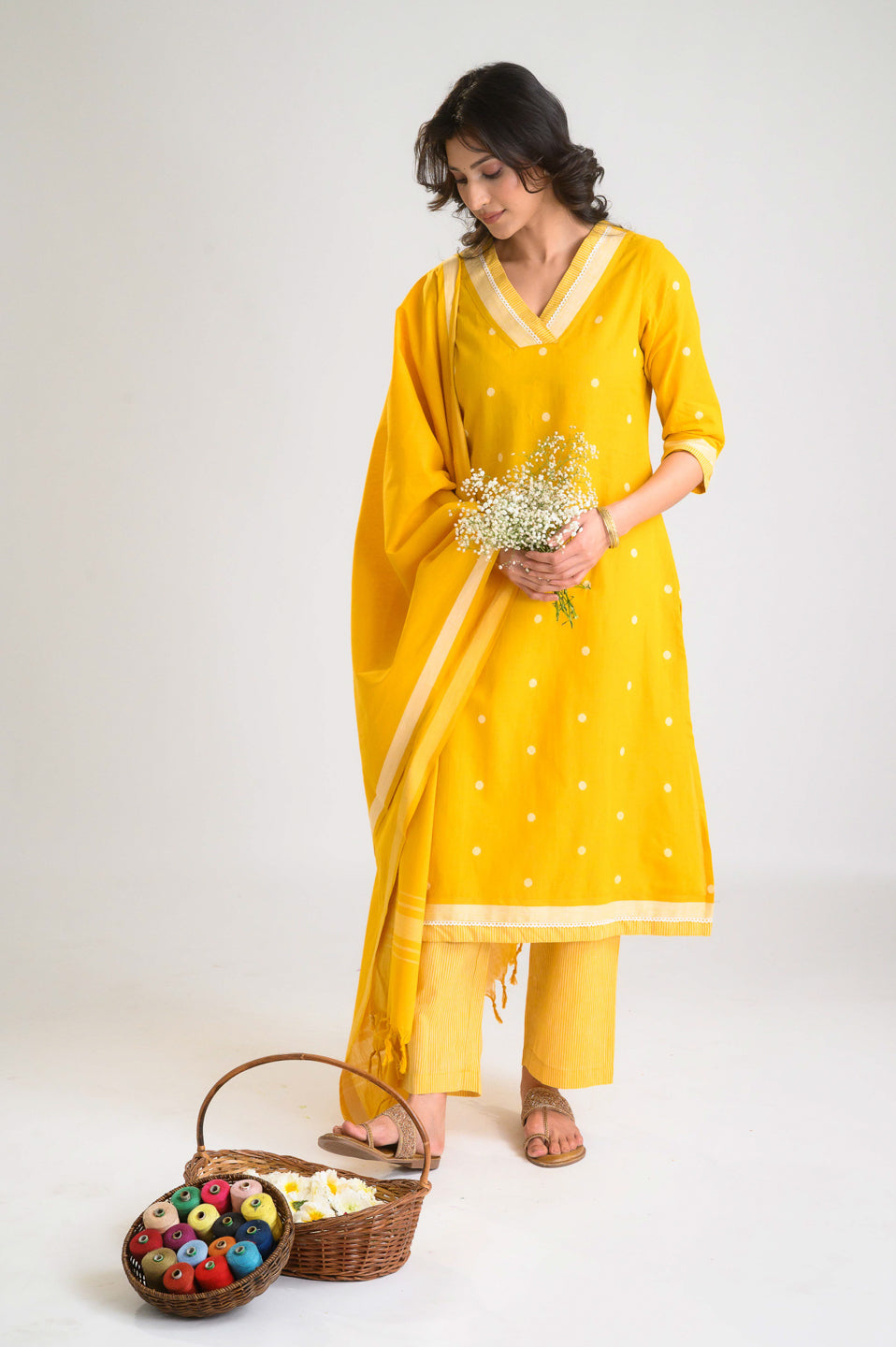Sunshine Hues Jamdani Kurta Set - Etiquette Apparel 