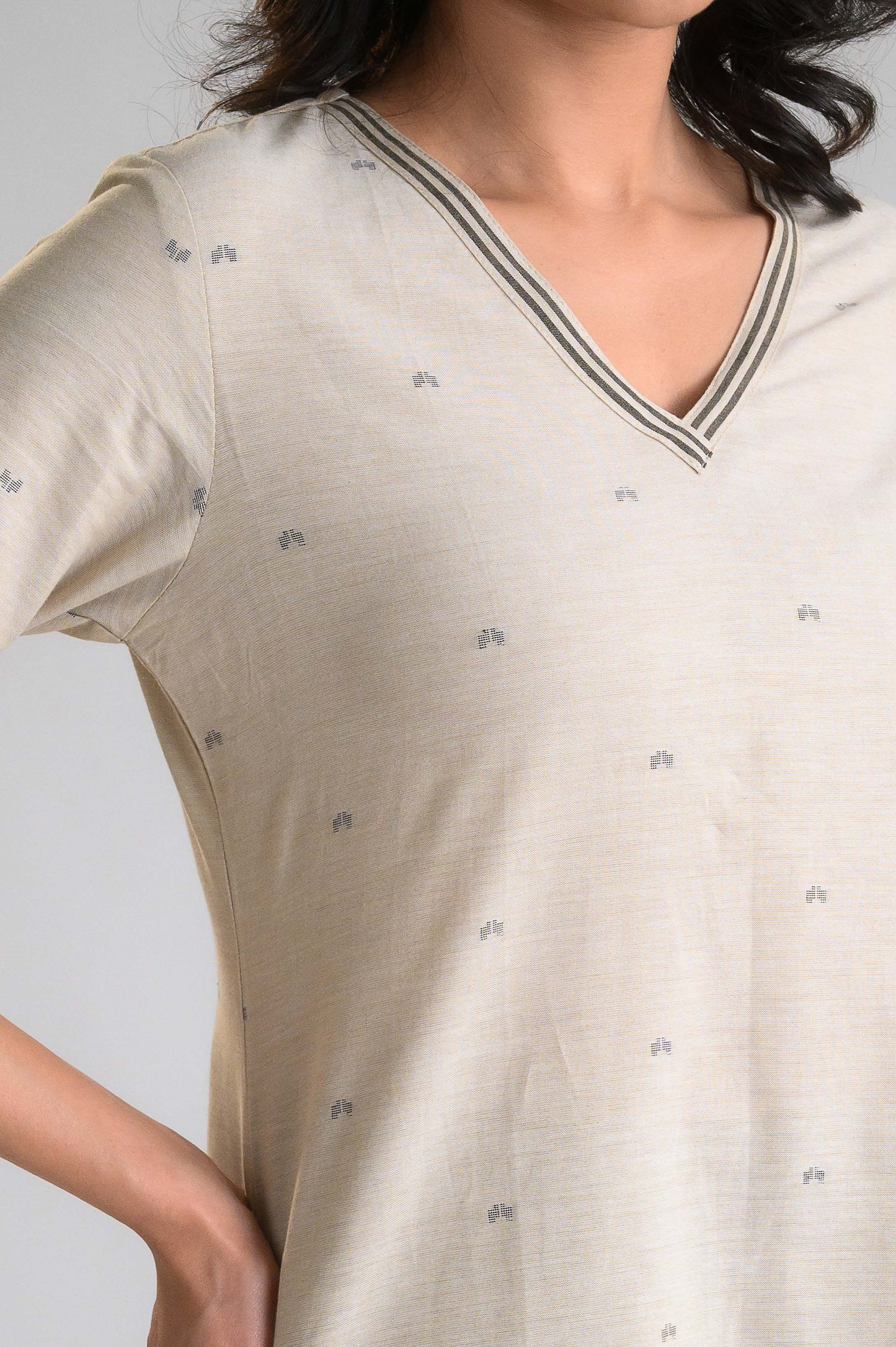 Jamdani Beige Short Top - Etiquette Apparel