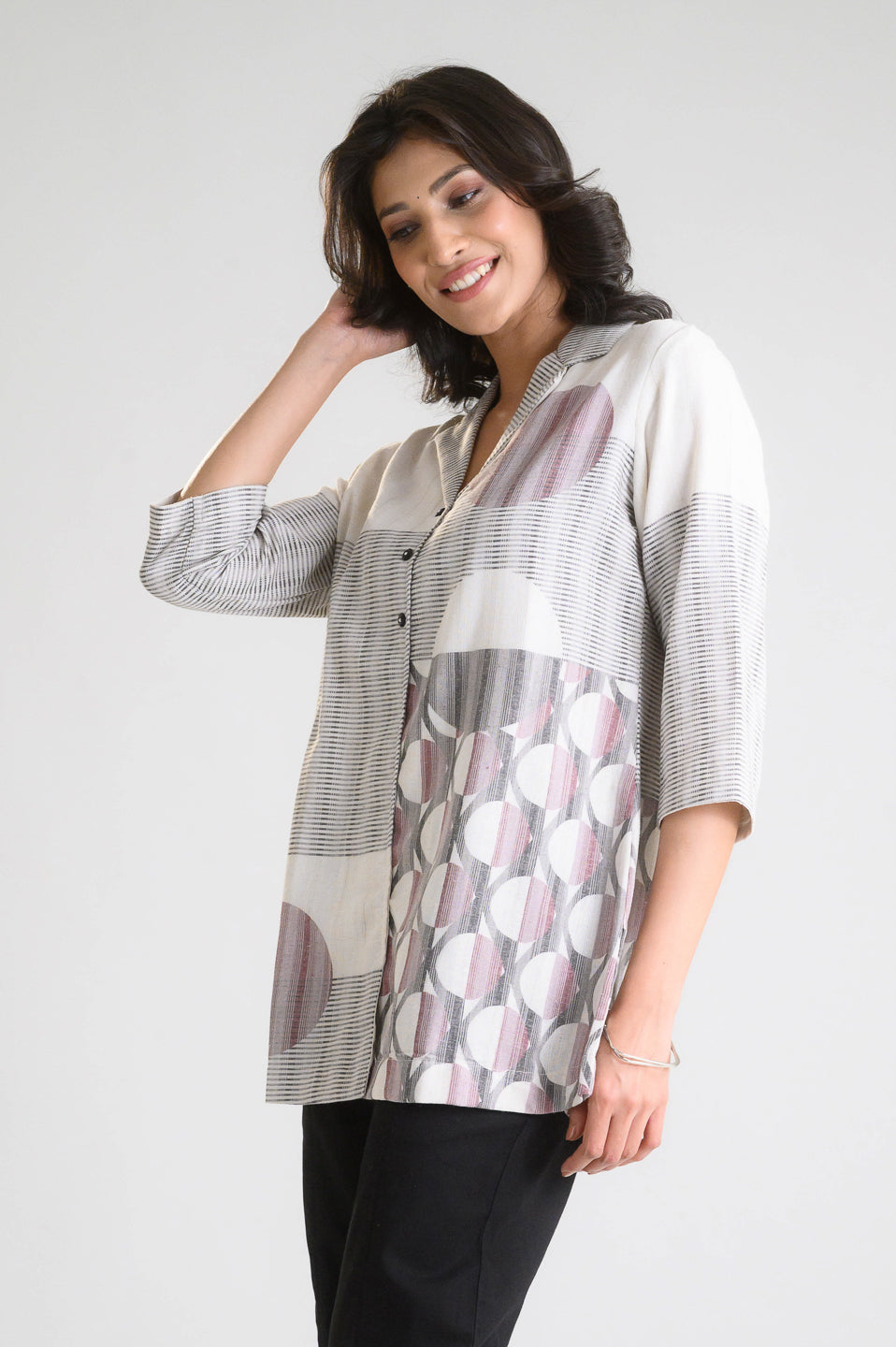 Product Carousel Image 8: Graphic Glow Edit Short Top