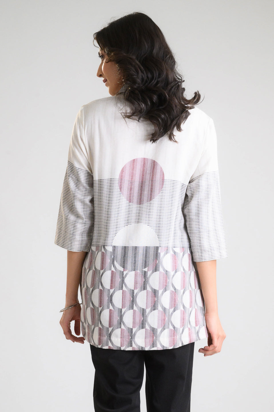 Product Carousel Image 10: Graphic Glow Edit Short Top