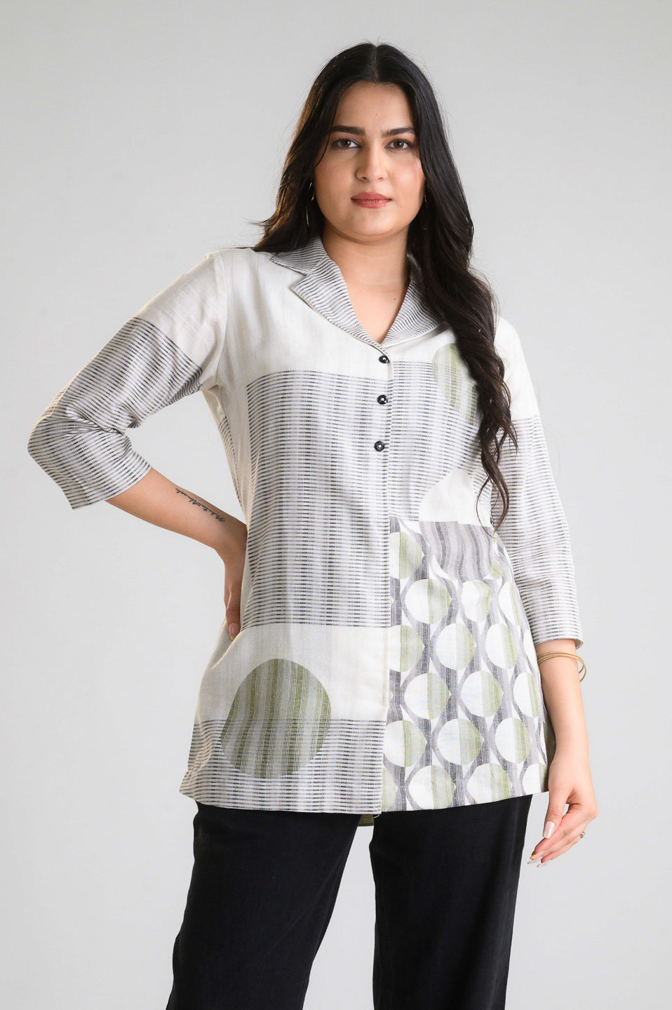Graphic Glow Edit Short Top - Etiquette Apparel