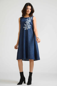 The Everyday Showstopper Sleeveless Dress - Etiquette Apparel