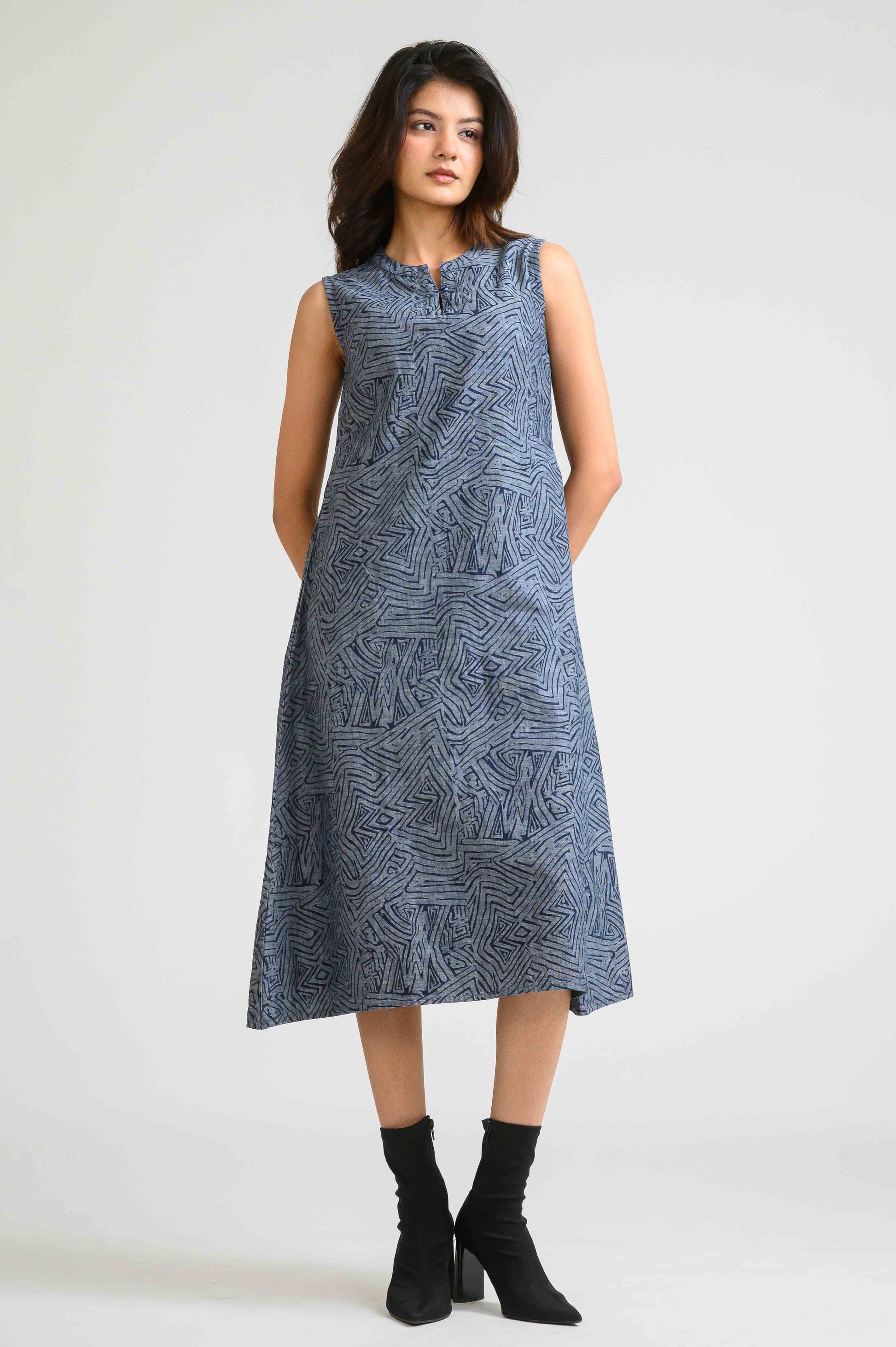 Product Carousel Image 4: Simply Denim, Simply Stunning Sleeveless Dress