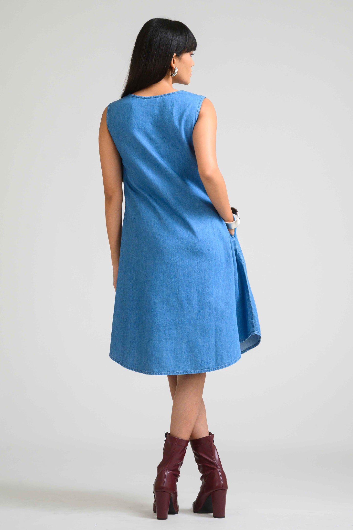 Petal Stitch Sleeveless Denim Dress - Etiquette Apparel