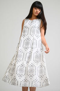 Modern Ethereal Sleeveless Dress - Etiquette Apparel