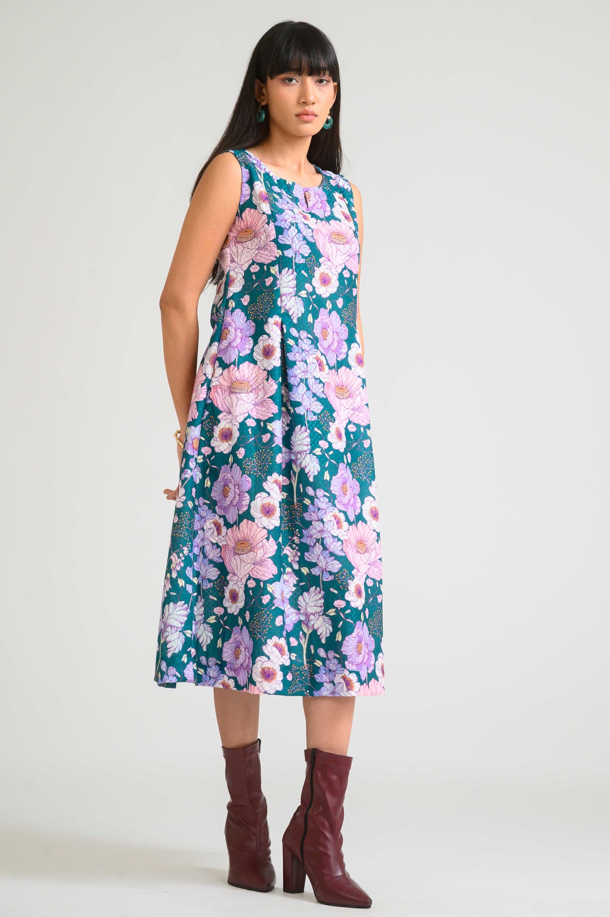 Tropical Daydream Sleeveless Dress - Etiquette Apparel