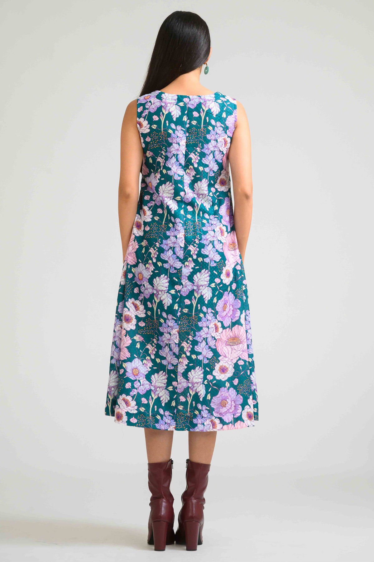 Tropical Daydream Sleeveless Dress - Etiquette Apparel