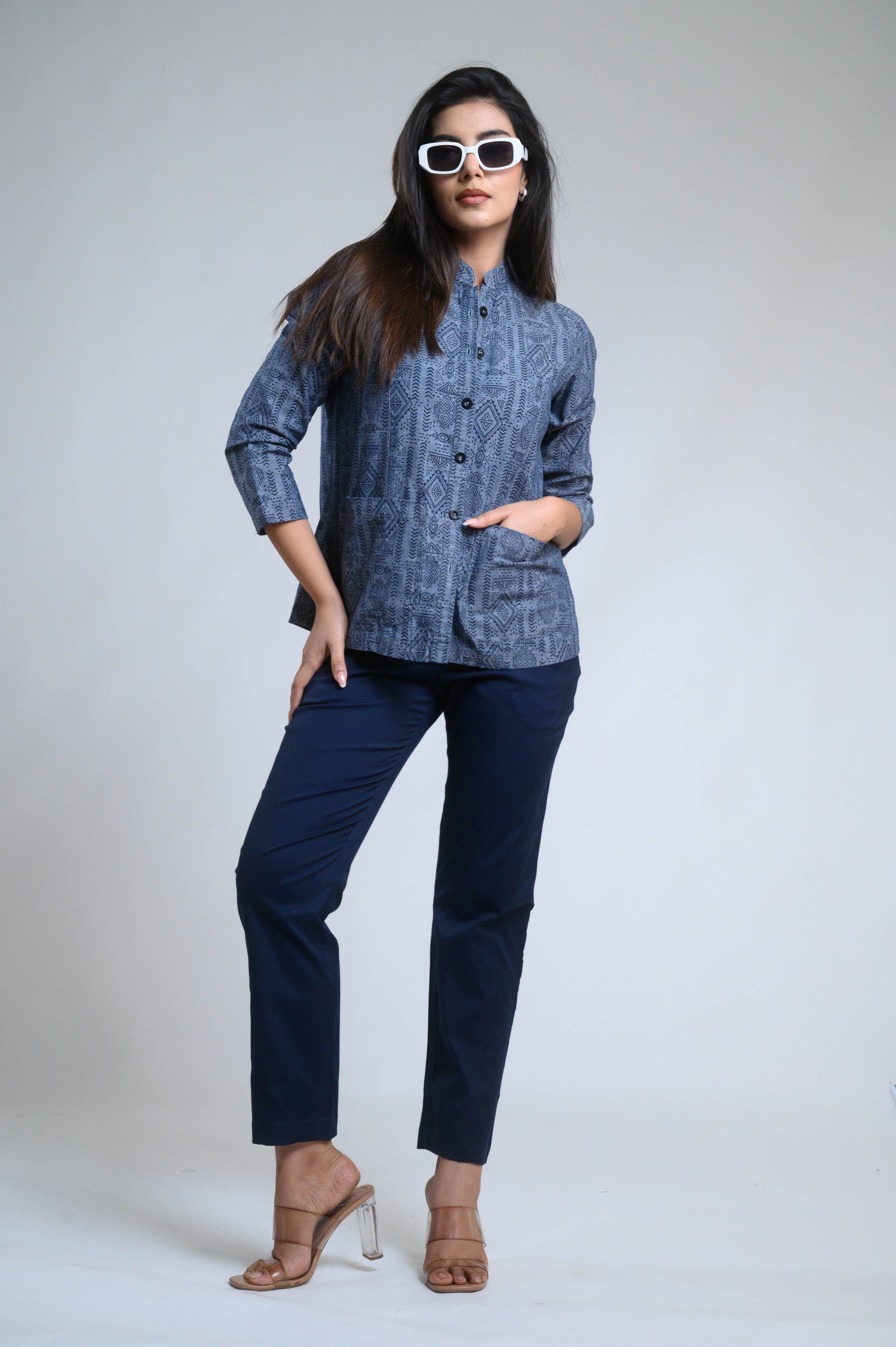 Product Carousel Image 7: Versatile Indigo Overlay