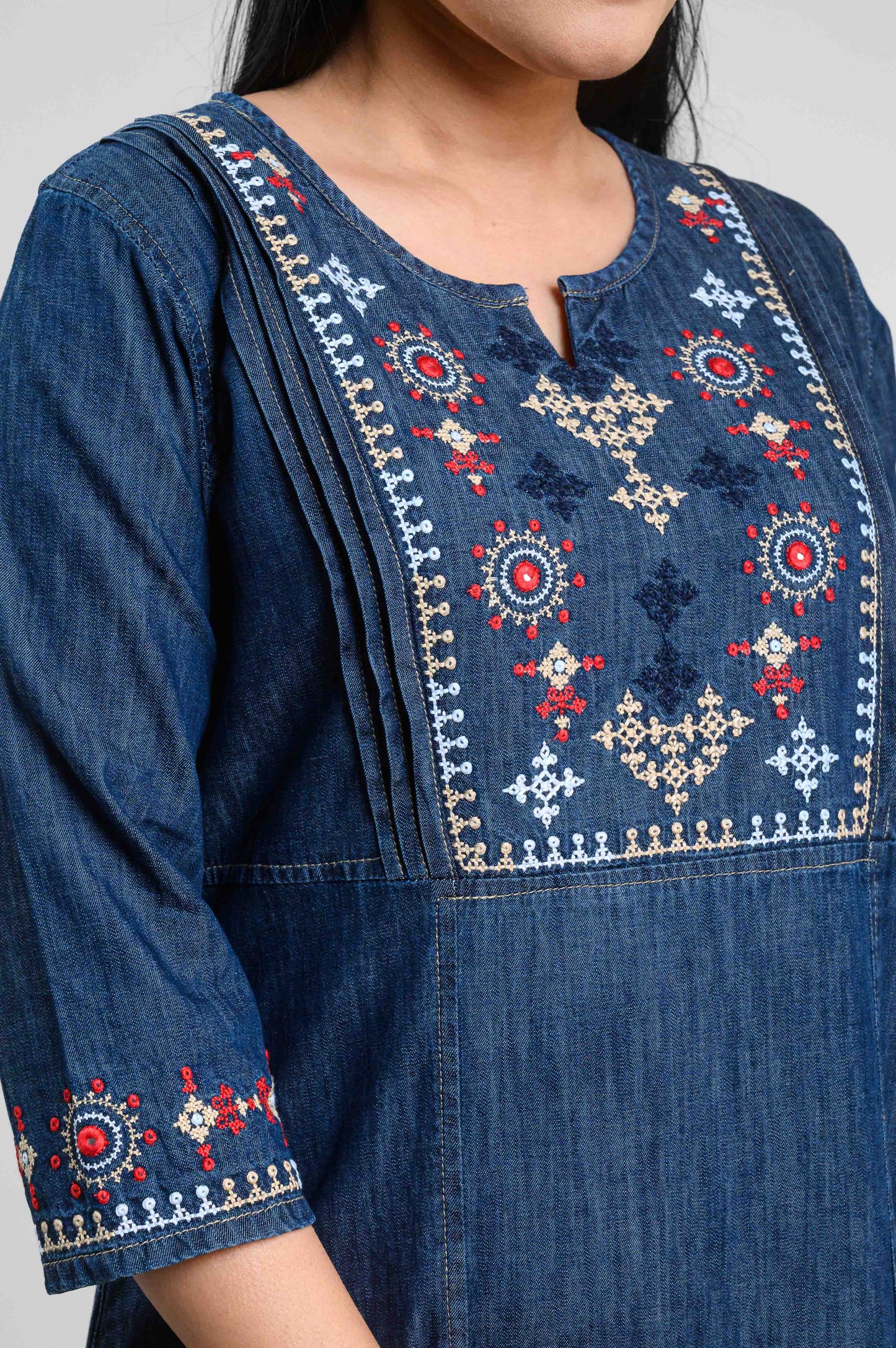 Sindhi Taka Embroidery Kurta - Etiquette Apparel