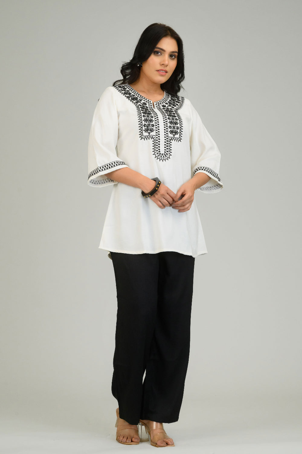The Signature Contrast Top - Etiquette Apparel