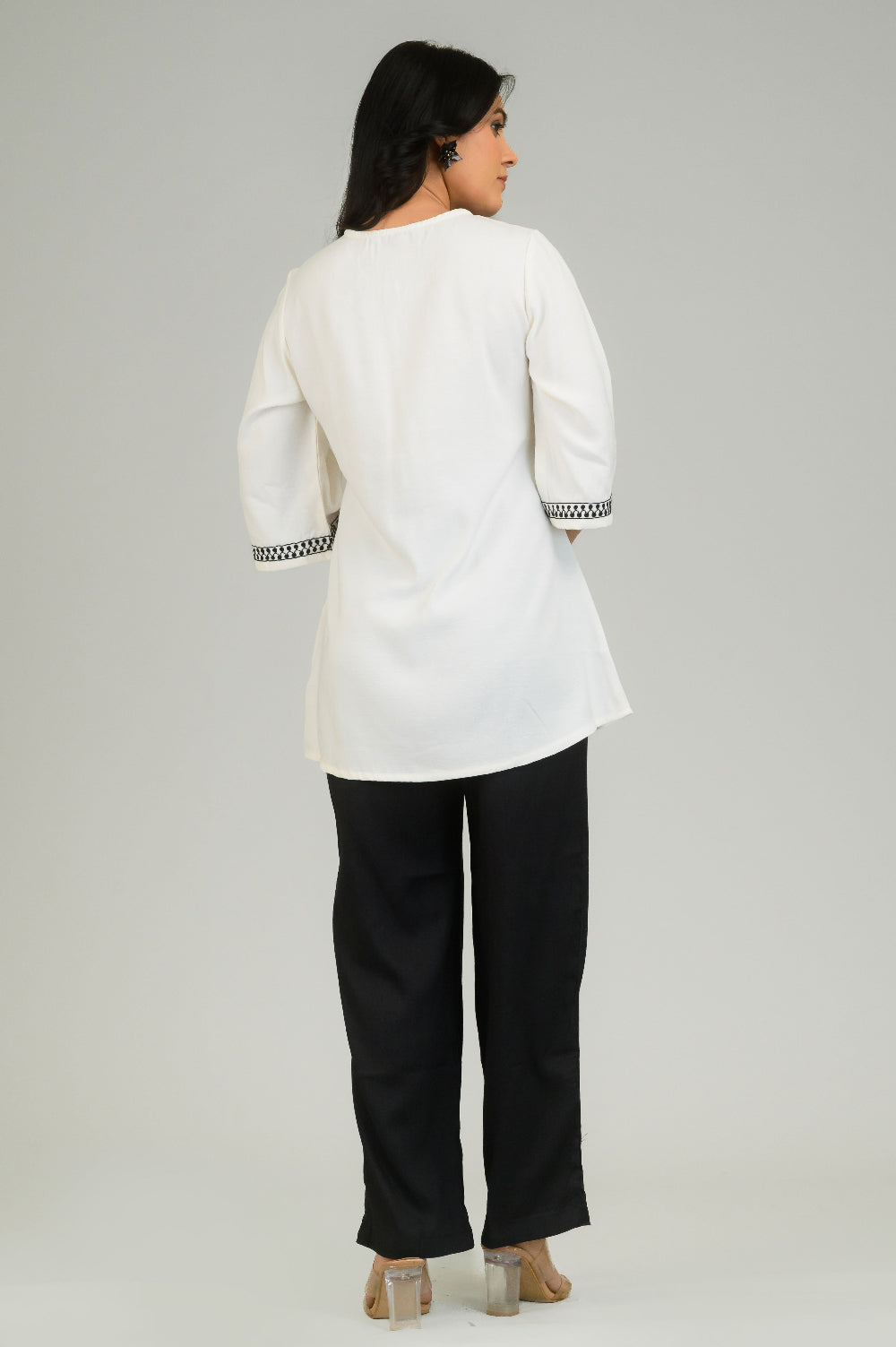 The Signature Contrast Top - Etiquette Apparel