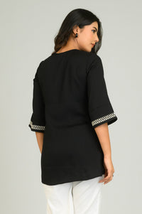 The Signature Contrast Top - Etiquette Apparel