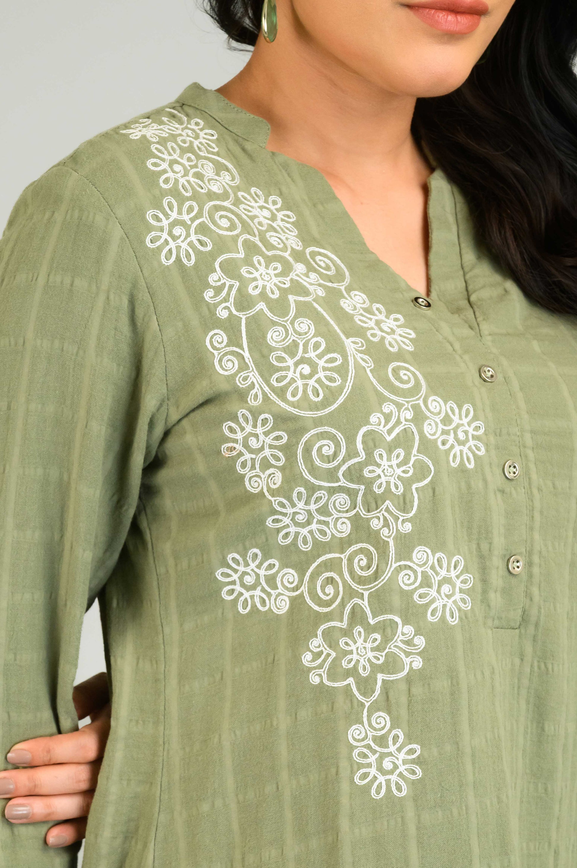 Product Carousel Image 10: Effortlessly Refined Top