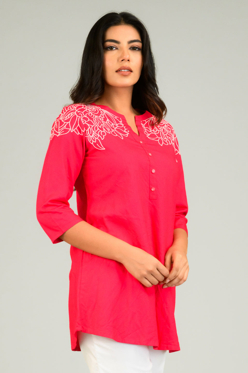 Product Carousel Image 4: Sleek & Striking Top