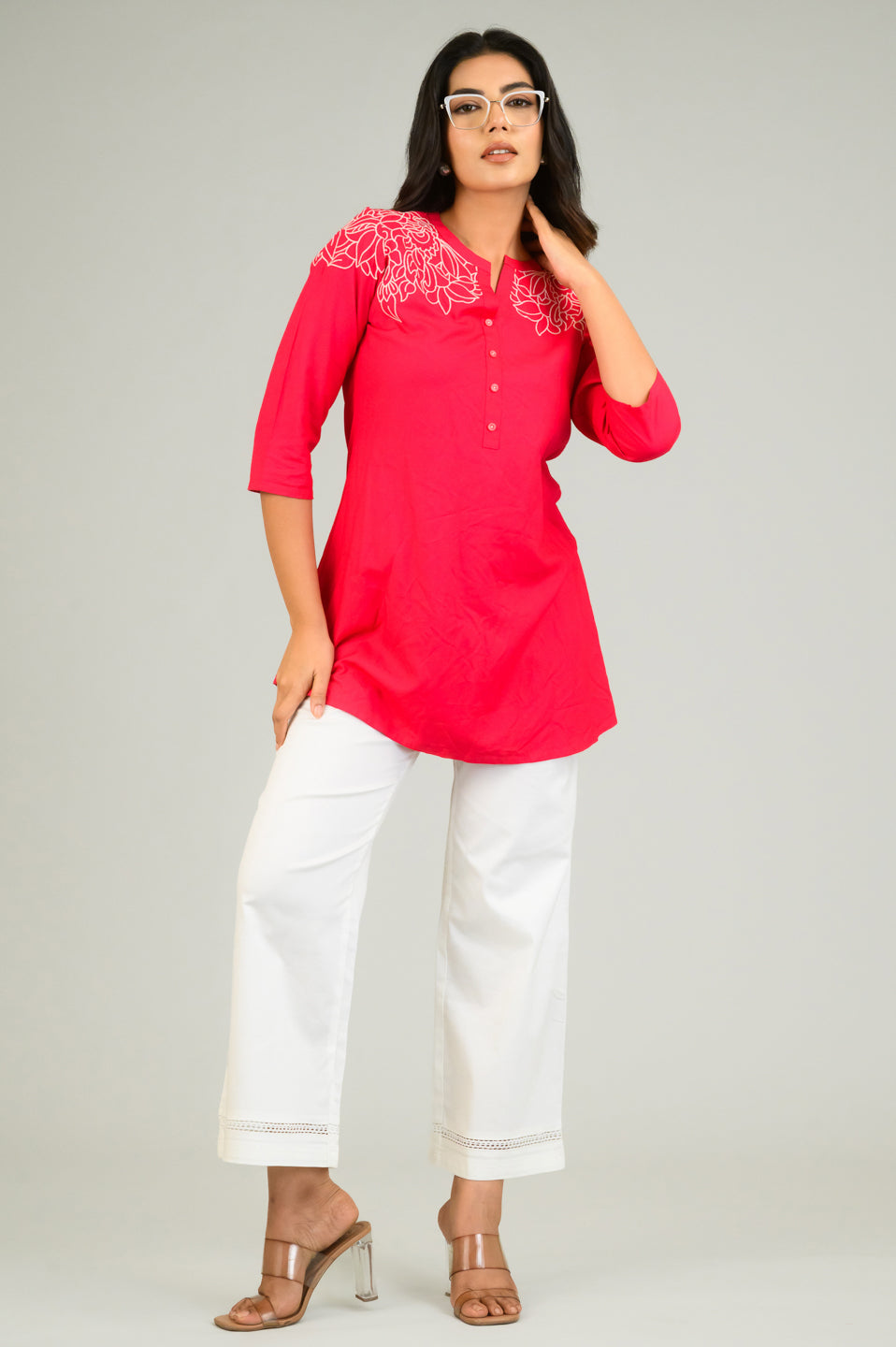 Product Carousel Image 3: Sleek & Striking Top