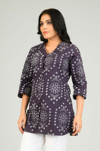Artistry in Texture Top - Etiquette Apparel