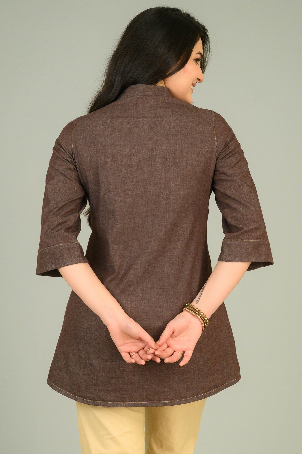 Winter Essential Alert Top - Etiquette Apparel