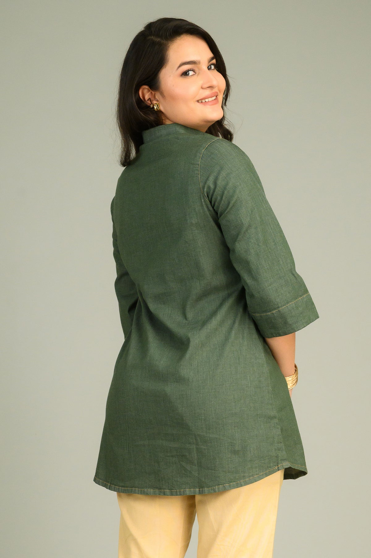 Winter Essential Alert Top - Etiquette Apparel