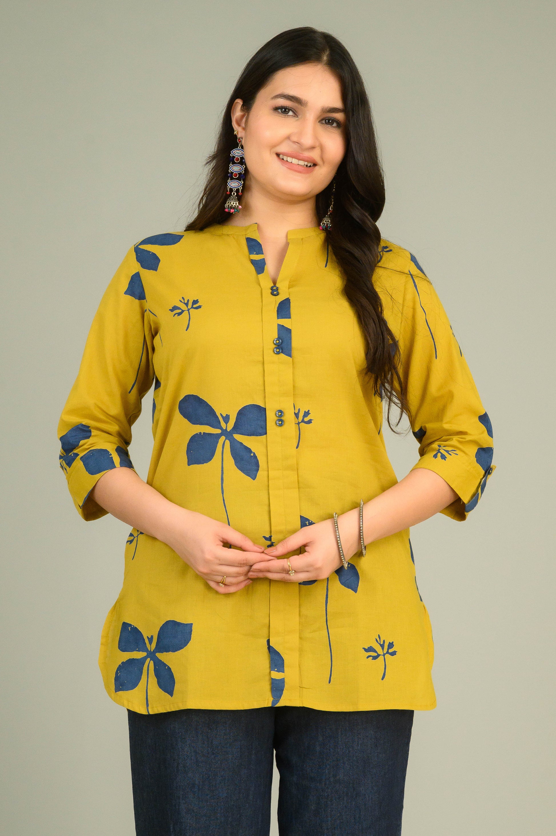 Product Carousel Image 1: Clarity in Comfort