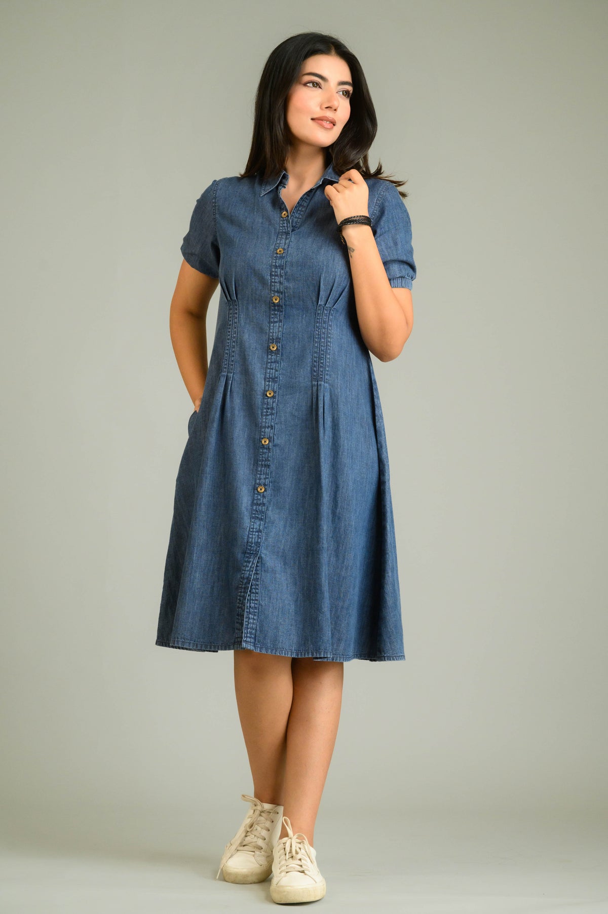 The Cinched Denim Dress - Etiquette Apparel