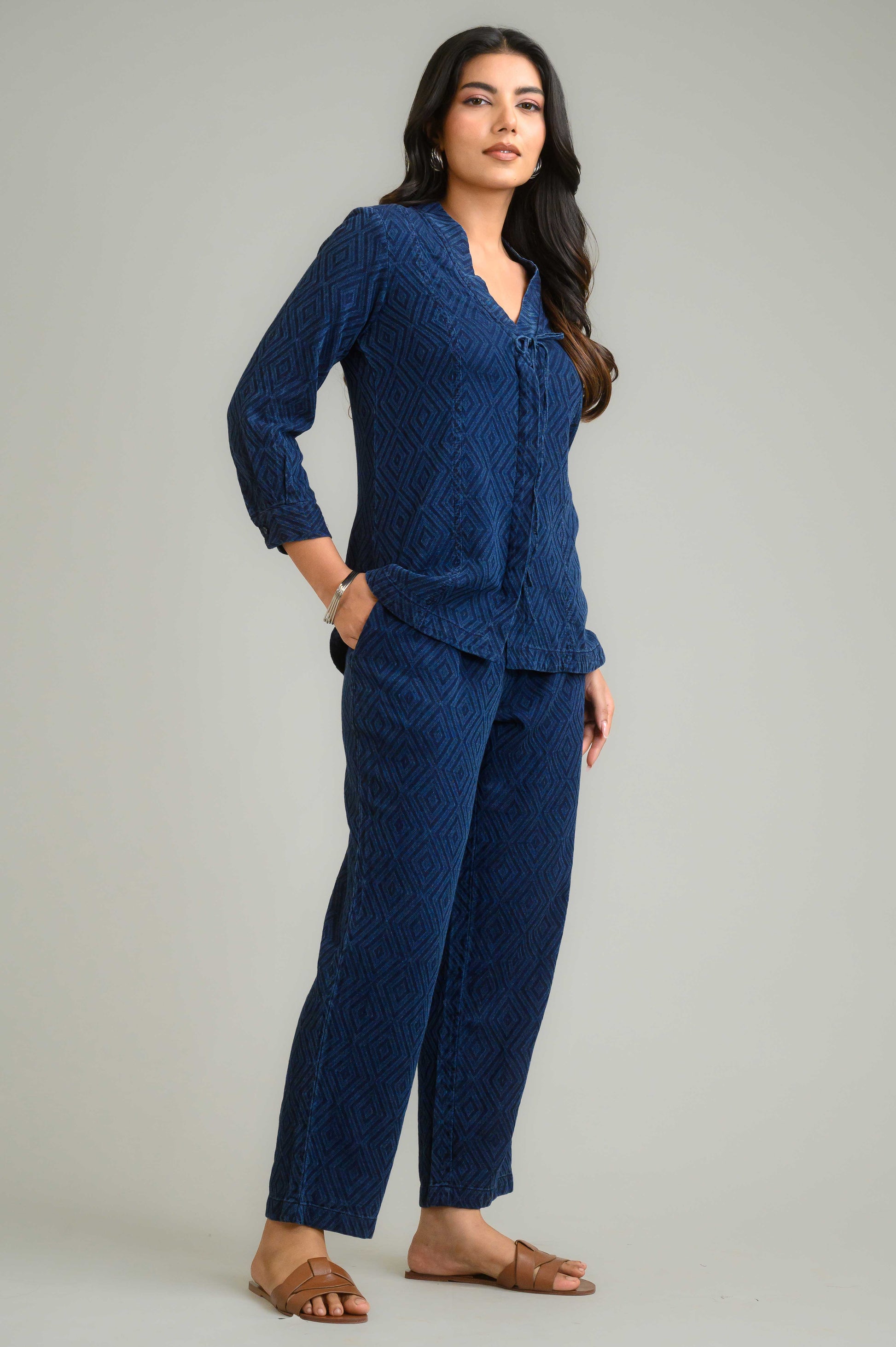 Product Carousel Image 4: Textured Modern Edge Co-Ord Set