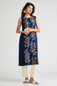 Elegant Embossed Sleeveless Kurta - Etiquette Apparel