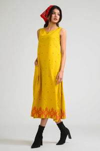 Sleek in Jamdani Sleeveless Dress - Etiquette Apparel